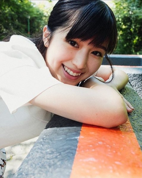 福本莉子の大学や高校wiki 八重歯がかわいいインスタ画像も紹介 引っ越しのサカイcm ふくもと りこ