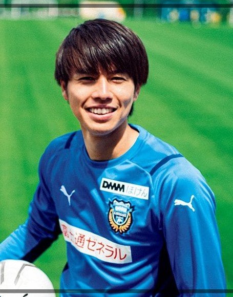 新井恵理那アナと噂になったサッカー日本代表の田中碧選手。