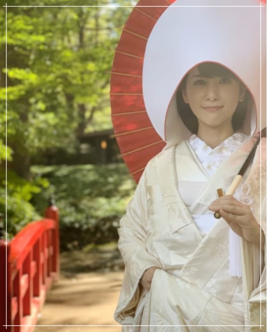 結婚式で着用した鈴木理香子アナの白無垢姿