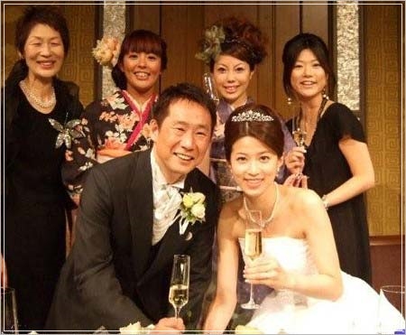 元テレ朝石井希和アナ最初の結婚式画像