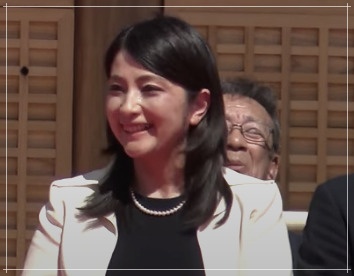 TBS田村真子アナ、母の斎宮復元建物竣工記念式典出席の様子