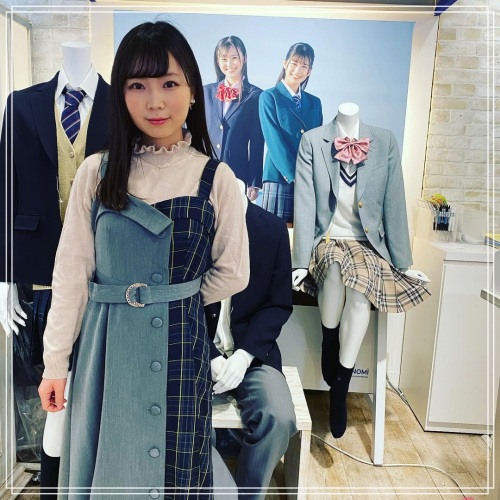 秋山ひなた_conomi