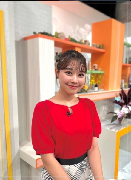 上田彩乃トップ