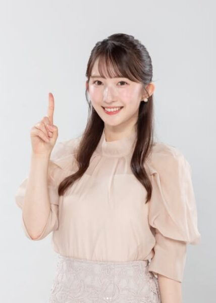 橋本華歩トップ
