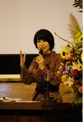 尾谷いずみアナ「先輩と夢を語ろう」登壇。