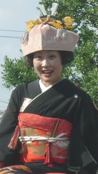 MRT宮崎放送 加藤沙知アナ ミス･シャンシャン馬2009