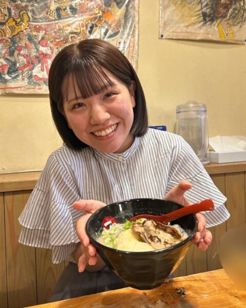 塩路ひなたプロフ