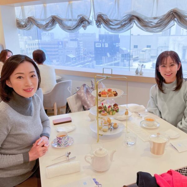 原渕由布奈アナと先輩福田布貴子アナ画像