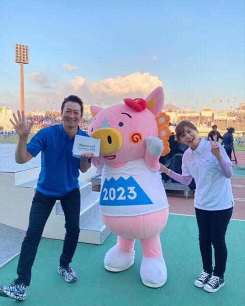 山下香織アナのかごしま国体閉会式司会の画像